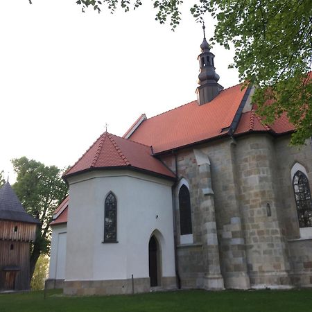 Dom Pod Orzechem Villa Łapczyce Kültér fotó