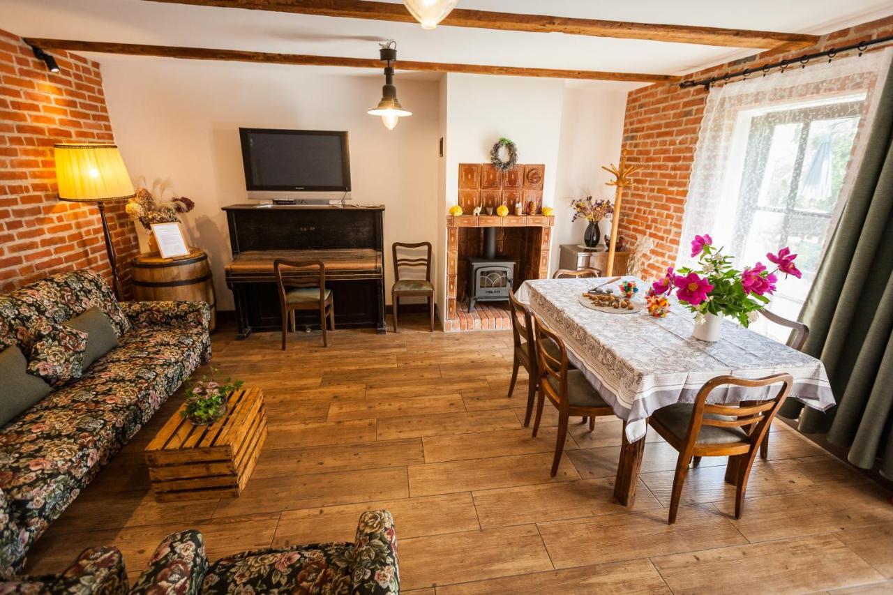 Dom Pod Orzechem Villa Łapczyce Kültér fotó
